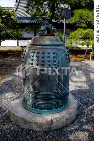 世界遺産　本離宮二条城　梵鐘 93762811