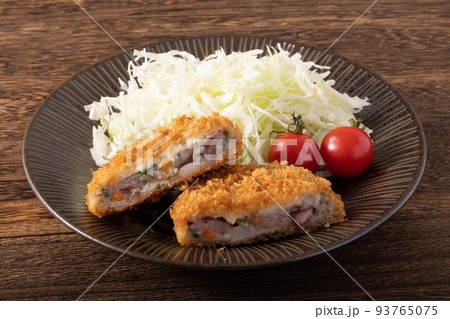［青森県・郷土料理］イカメンチ 93765075