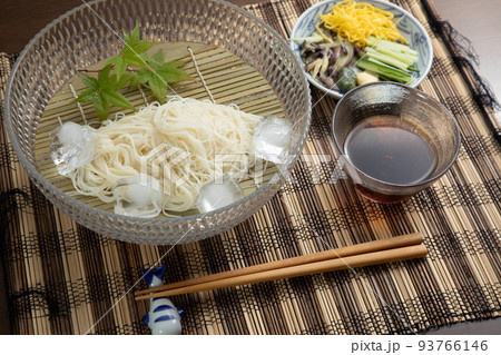 夏はそうめん 夏はそうめん 93766146