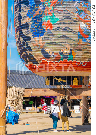 三河一色大提灯まつり、巨大な提灯に描かれた時代絵巻が浮かぶ〈愛知県西尾市〉 三河一色大提灯まつり、巨大な提灯に描かれた時代絵巻が浮かぶ〈愛知県西尾市〉 93771432