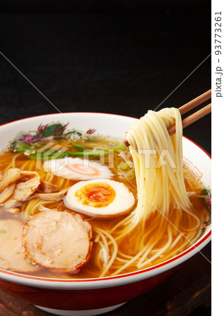 醤油ラーメン 93773261