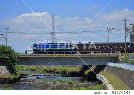 東海道線を走行するEF65-501号機牽引のレトロ横浜号_2009/6/7撮影 93779148
