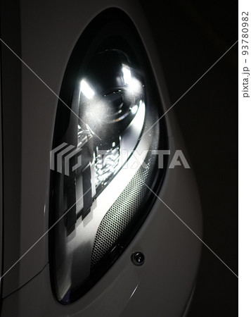 ポルシェ718ボクスター　ヘッドライト 93780982