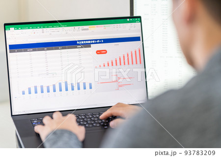 総務　経理　事務職　営業事務　一般事務　事務スタッフ　表計算　グラフ 93783209