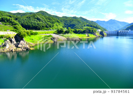 八ッ場大橋／八ツ場あがつま湖より八ッ場ダム方面を望む(群馬県長野原町)【2022.8】 93784561