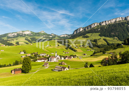 The village of Schwende and Hoher Kasten, Appenzellerland, Canton Appenzell Innerrhoden, Switzerland The village of Schwende and Hoher Kasten, Appenzellerland, Canton Appenzell Innerrhoden, Switzerland 93798055