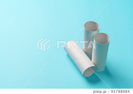 トイレットペーパー 93798984