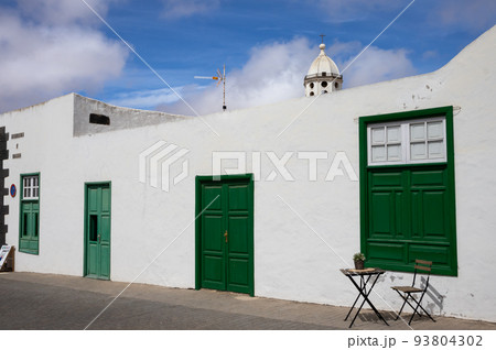 Street in Teguise, Lanzarote, Spain Street in Teguise, Lanzarote, Spain 93804302