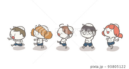 体育で並んで行進する赤白帽をかぶったこどもたち　白組バージョン 93805122