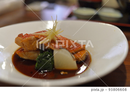 静岡　伊豆名物　金目鯛の煮付け 93806608