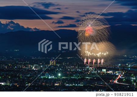 高良大社の展望台から望む筑後川花火大会 93821911