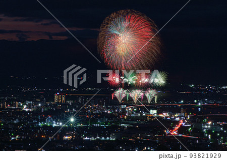 高良大社の展望台から望む筑後川花火大会 93821929