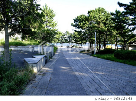 新交通システム　金沢シーサイドライン  横浜市　JR根岸線の新杉田駅～京急本線の金沢八景駅　令和4年 93822243