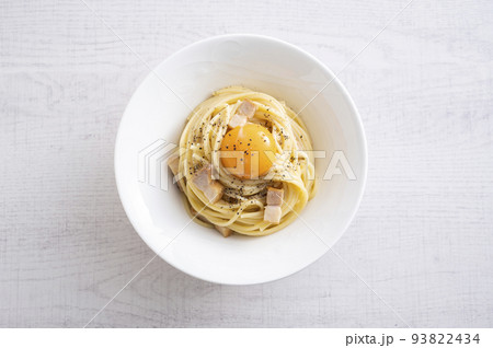 カルボナーラパスタ 93822434