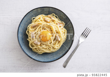 カルボナーラパスタ 93822445