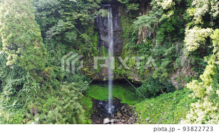 裏見滝（熊本県小国町）のドローン撮影 93822723