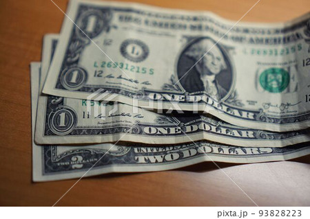 米ドル 米ドル 93828223
