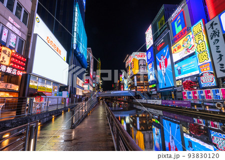 《大阪府》道頓堀の夜景・グリコネオン 93830120