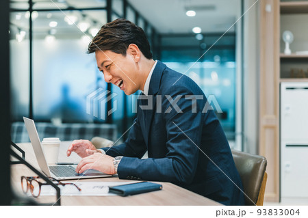 ビジネスパーソン 93833004