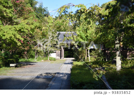 延命寺山門への石道 93835852