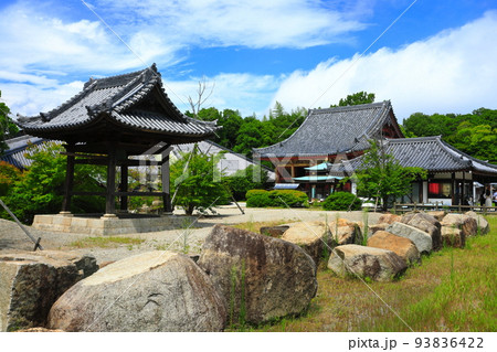 【香川県】晴天の屋島寺 93836422