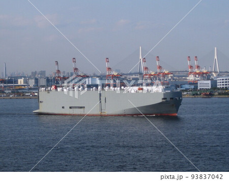 横浜港 OCEAN HIGHWAY 自動車運搬船 横浜港 OCEAN HIGHWAY 自動車運搬船 93837042
