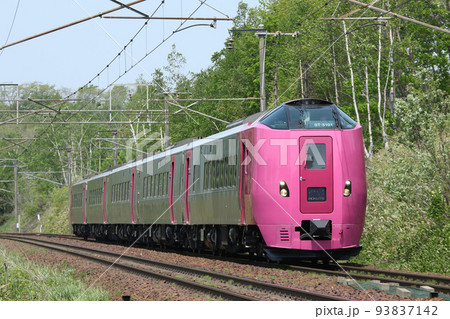 函館を目指すキハ261系はまなす編成・特急北斗　はまなす編成　北斗 93837142