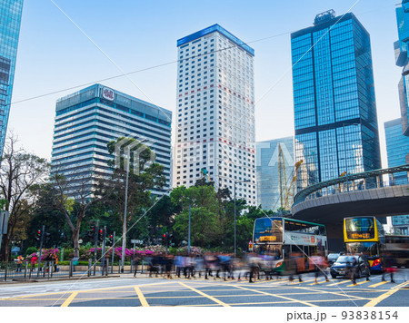 香港の通勤風景 中環 ※一部ソフトフォーカス 香港の通勤風景 中環 ※一部ソフトフォーカス 93838154