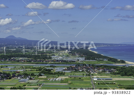 ハワイ風土記館からの眺め 湯梨浜町から北栄町への日本海 鳥取県湯梨浜町 ハワイ風土記館からの眺め 湯梨浜町から北栄町への日本海 鳥取県湯梨浜町 93838922