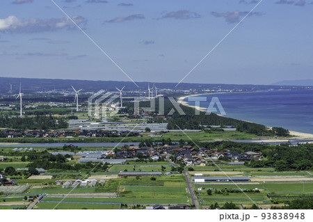 ハワイ風土記館からの眺め　北栄町の日本海　鳥取県湯梨浜町 93838948