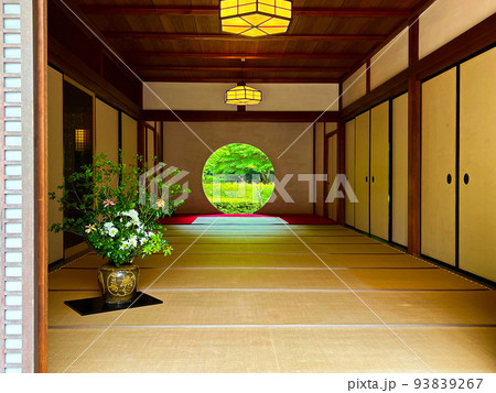 明月院　悟りの窓 93839267