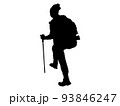 ハイキングをする男性シルエット3 93846247