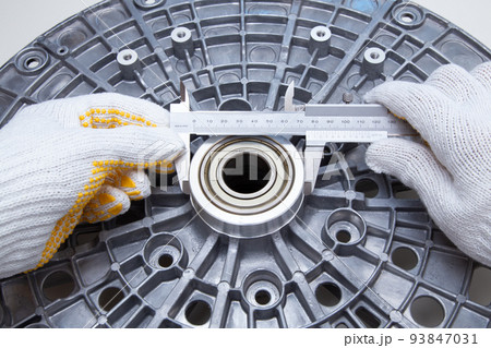 ノギスと部品 ノギスと部品 93847031