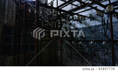 針尾送信所の電信室内部 93847736