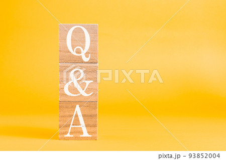 【背景素材】Q&A　質問と回答 93852004
