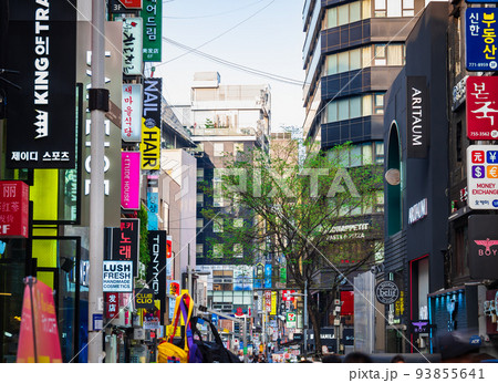 ソウル　明洞　※一部ソフトフォーカス 93855641