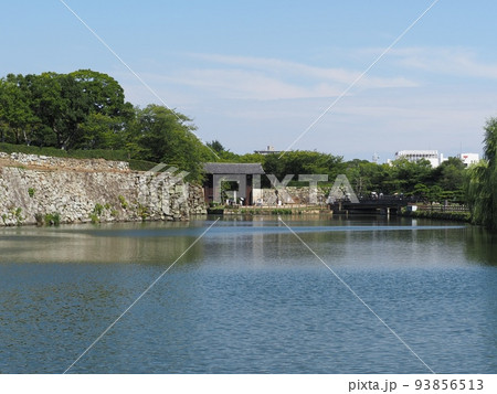 姫路城大手門 93856513