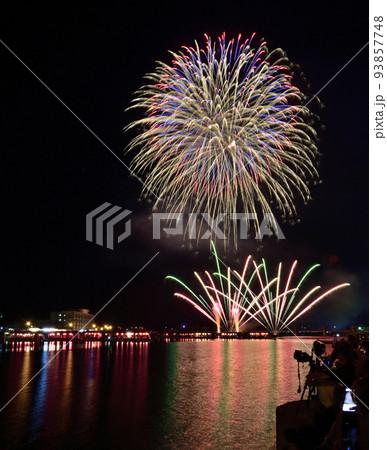 川開き観光祭の花火 93857748
