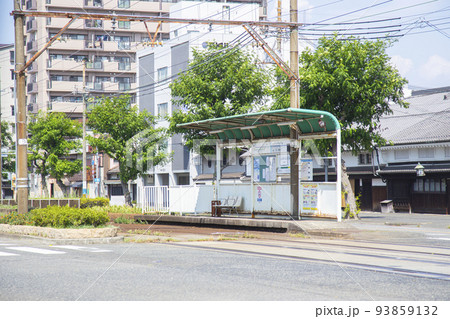 大阪　堺市のチンチン電車（路面電車） 93859132