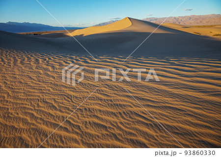 Sand dunes in California Sand dunes in California 93860330