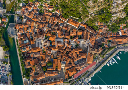 Aerial view of Kotor old city 93862514