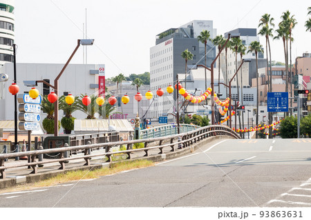 【阿波踊り】イベント前の新町橋通り 【阿波踊り】イベント前の新町橋通り 93863631