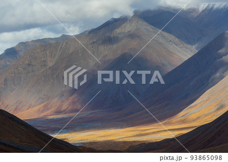 Mountains on Alaska 93865098