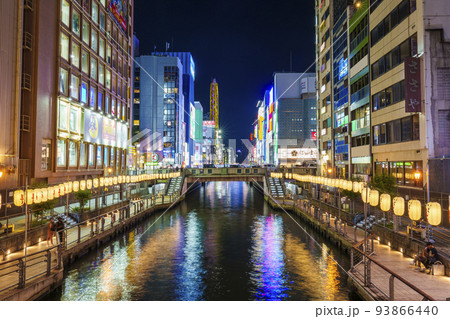 大阪ミナミ 道頓堀川 新戎橋から 夜景 大阪ミナミ 道頓堀川 新戎橋から 夜景 93866440