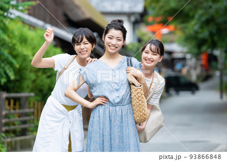 女子旅　旅行　 93866848