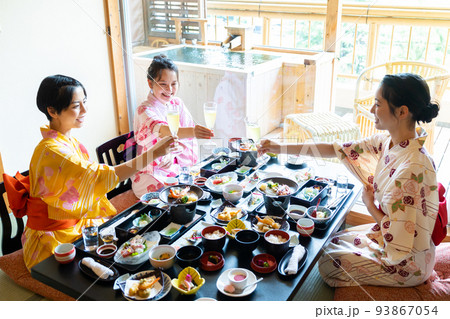 温泉旅行 浴衣 女子旅 温泉旅行 浴衣 女子旅 93867054
