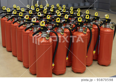 防災訓練用の消火器 防災訓練用の消火器 93870598