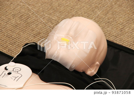 救急訓練用の人形 93871058