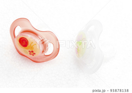 Still life dummies 93878138