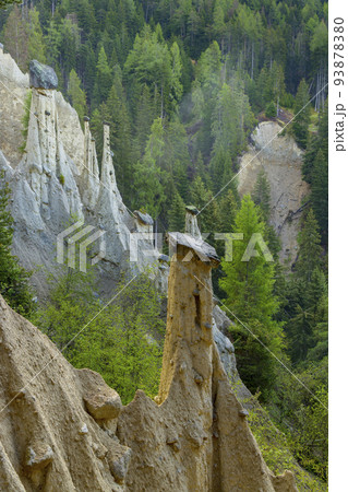 Earth pyramids of Platten (Erdpyramiden - Piramidi di Plata) near Percha and Bruneck,  South Tyrol, Italy 93878380